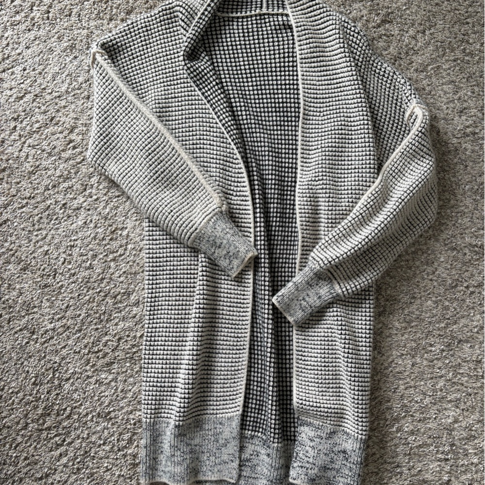 Women's Black & White Open-Front Sweater